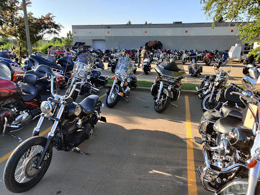 Motorcycle Dealer «Wieblers Harley Davidson», reviews and photos, 5320 Corporate Park Rd, Davenport, IA 52807, USA