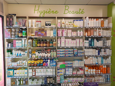 Pharmacie Delsaut-Farce à Étrœungt