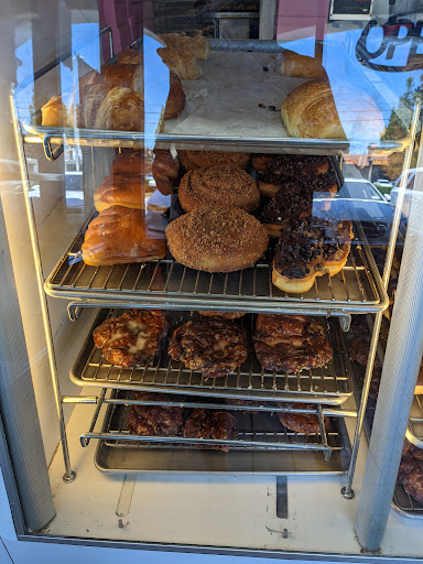 Donut Shop «Fresh Donuts», reviews and photos, 11030 Balboa Blvd, Granada Hills, CA 91344, USA