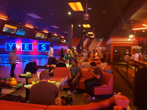 Bowling Alley «AMF Cerritos Lanes», reviews and photos, 18811 Carmenita Rd, Cerritos, CA 90703, USA
