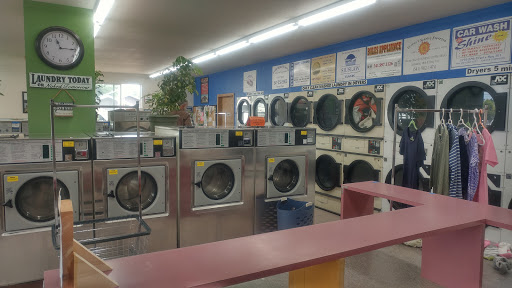 Laundromat «37th Street Coin Laundry», reviews and photos, 1856 37th St, Florence, OR 97439, USA
