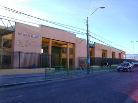 Liceo B-10 América