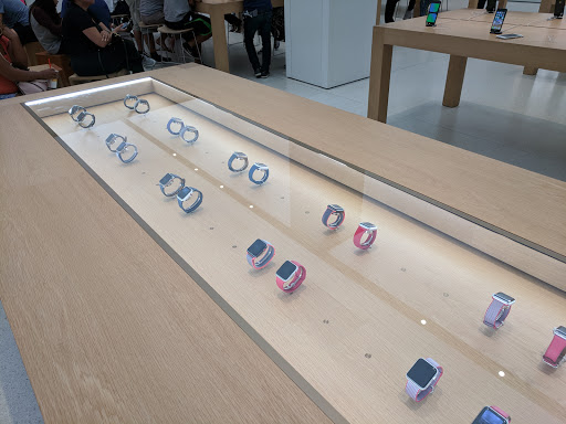 Cell Phone Store «Apple Brickell City Centre», reviews and photos, 701 S Miami Ave, Miami, FL 33130, USA