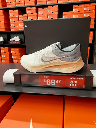 Sporting Goods Store «Nike Factory Store», reviews and photos, 20 City Blvd W #617, Orange, CA 92868, USA