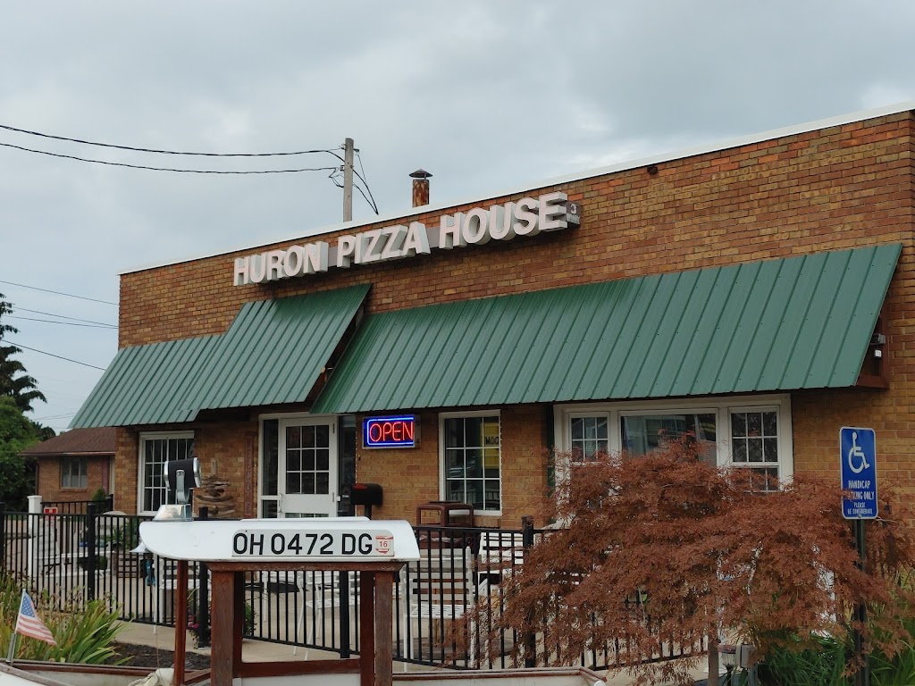 Huron Pizza House 44839