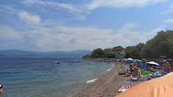 Photo de Paralia Rodinis - endroit populaire parmi les connaisseurs de la détente