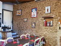 Atmosphère du Restaurant français LA BERGERIE à Maubec - n°11