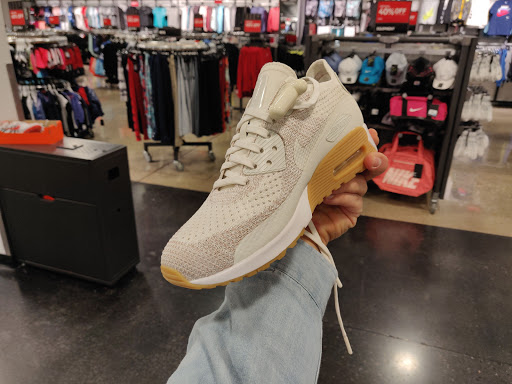 Sporting Goods Store «Nike Factory Store», reviews and photos, 6170 Grand Ave #569, Gurnee, IL 60031, USA