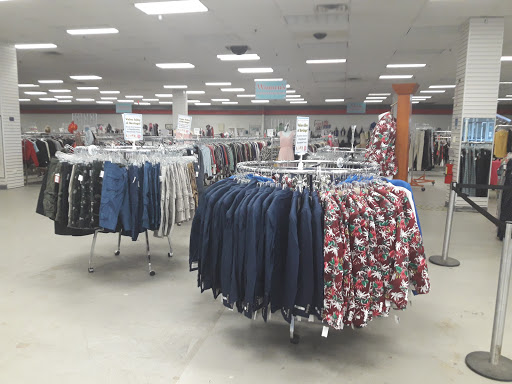 Thrift Store «Impact Thrift Stores - Feasterville», reviews and photos, 91 E Street Rd, Feasterville-Trevose, PA 19053, USA