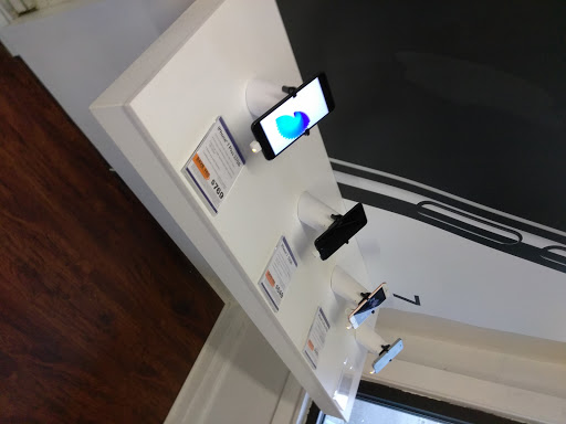 Cell Phone Store «MetroPCS Authorized Dealer», reviews and photos, 895 W Center St, Kingsport, TN 37660, USA