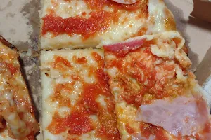 Döbelner Pizza image