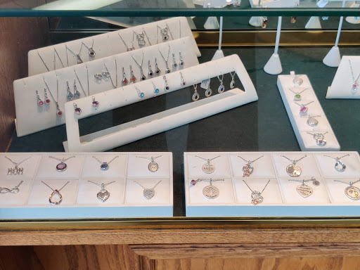 Jewelry Designer «Waldeland Jewelry & Gifts», reviews and photos, 1340 Duckwood Dr #11, Eagan, MN 55123, USA