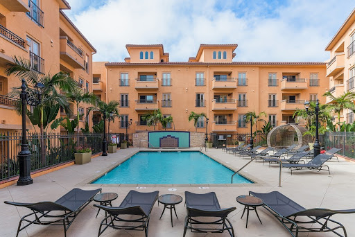 Playa Del Oro Apartments