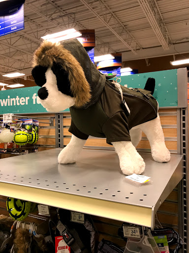 Pet Supply Store «PetSmart», reviews and photos, 157 Levittown Pkwy B, Levittown, PA 19055, USA