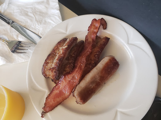 Wine Store «Three60 Market», reviews and photos, 2891 Bayview Dr, Naples, FL 34112, USA