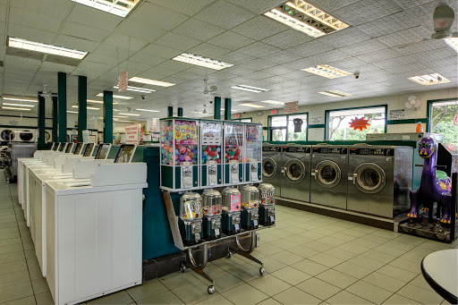 Laundry «Candy Clean Laundry», reviews and photos, 7100 Pines Blvd Suite 27, Pembroke Pines, FL 33024, USA
