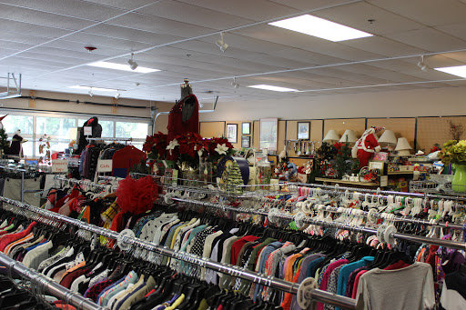 Thrift Store «Helping Hands Thrift Store Lake Stevens», reviews and photos, 9623 32nd St SE Suite 105, Lake Stevens, WA 98258, USA