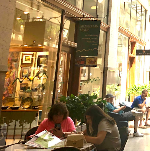 Art Gallery «Mountain Made Art Gallery», reviews and photos, 1 Page Ave #123, Asheville, NC 28801, USA