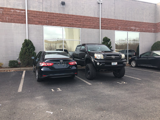 Car Dealer «Colonial Toyota», reviews and photos, 550 George Washington Hwy, Smithfield, RI 02917, USA
