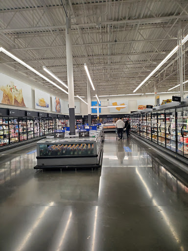 Discount Store «Walmart», reviews and photos, 3680 W Shaw Ave, Fresno, CA 93711, USA