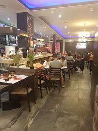 Atmosphère du Restaurant chinois DineDonG - La Fondue Chinoise à Lyon - n°19