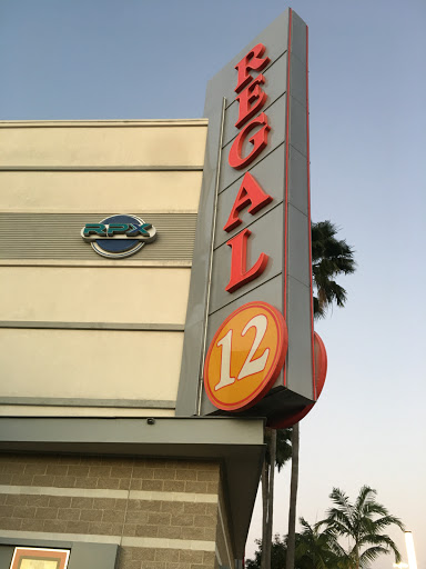Movie Theater «Regal Cinemas Broward Stadium 12 & RPX», reviews and photos, 8000 W Broward Blvd, Plantation, FL 33388, USA