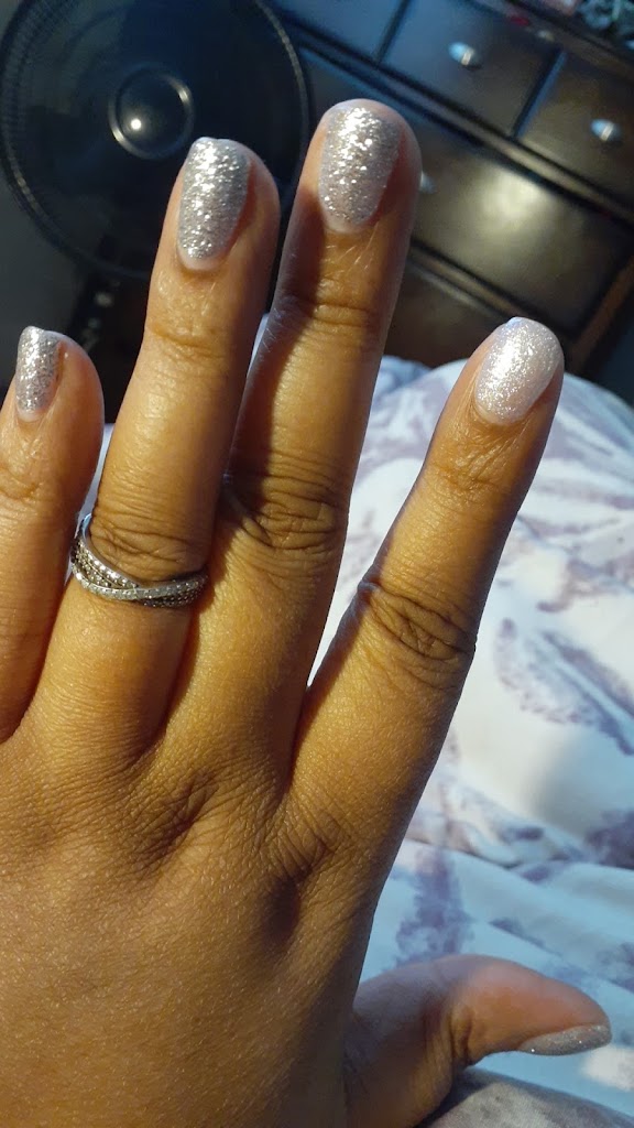 Gorgeous Nails 98467