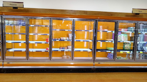 Shopping Mall «Genesee Valley Shopping Center», reviews and photos, 4364 pondside Plaza, Geneseo, NY 14454, USA