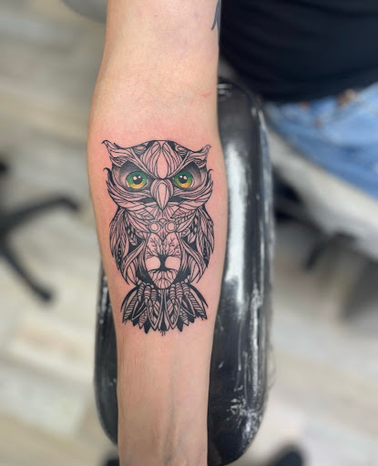 Explore flip flop tattoo ideas, creative tattoo ideas in Milwaukee, available at The Skin Museum