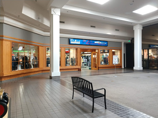 Shopping Mall «Golden East Crossing», reviews and photos, 1100 N Wesleyan Blvd, Rocky Mount, NC 27804, USA