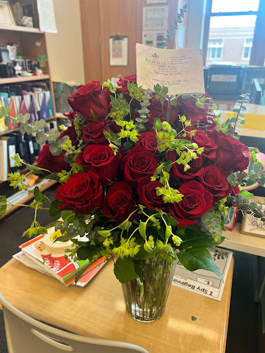 Florist «Fleur De Lis», reviews and photos, 460 Ocean St, South Portland, ME 04106, USA