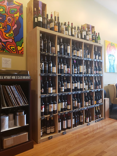 Wine Store «Purple Corkscrew Wine Shop & Tasting Room», reviews and photos, 32 N Avondale Rd, Avondale Estates, GA 30002, USA