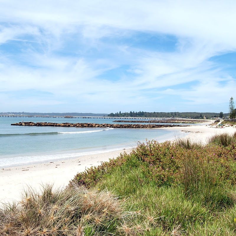 Silver Beach Tourist Park