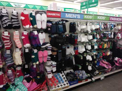 Dollar Store «Dollar Tree», reviews and photos, 3810 S Suncoast Blvd, Homosassa, FL 34448, USA