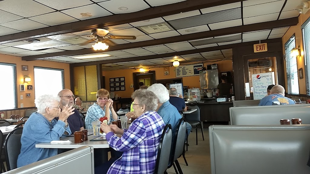 Town & County Family Restaurant 61410