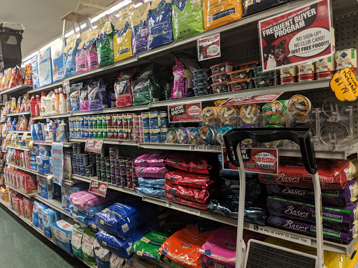 Pet Supply Store «Petland Discounts - Park Slope», reviews and photos, 510 5th Ave, Brooklyn, NY 11215, USA