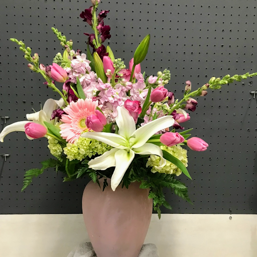 Florist «Designs by Floral Images», reviews and photos, 15701 Lorain Ave, Cleveland, OH 44111, USA
