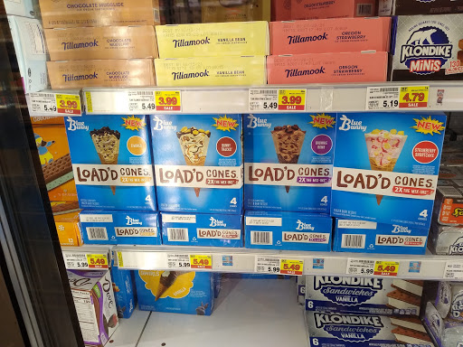 Grocery Store «Kroger», reviews and photos, 2058 25 Mile Rd, Shelby Charter Township, MI 48316, USA