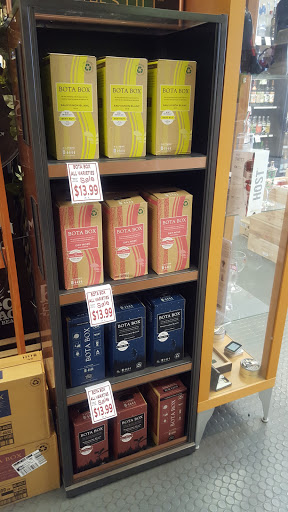 Beer Store «Cranberry Liquors», reviews and photos, 405 N Center St #26, Westminster, MD 21157, USA