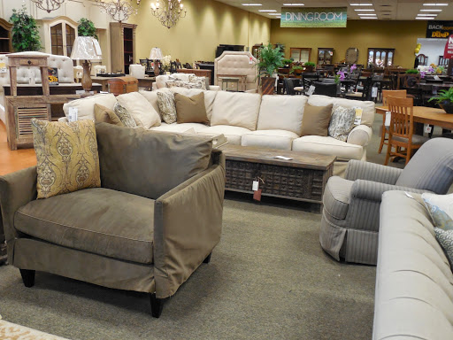 Furniture Store «The Dump Furniture Outlet», reviews and photos, 124 Newmarket Square, Newport News, VA 23605, USA