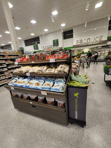 Supermarket «Publix Super Market at Airpark Plaza», reviews and photos, 5715 NW 7th St, Miami, FL 33126, USA