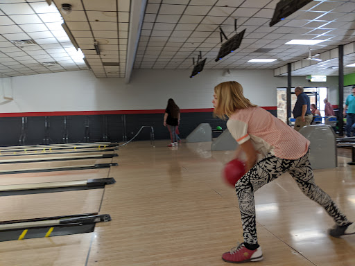 Bowling Alley «Jack & Jill Bowling Lanes», reviews and photos, 105 S 700 E St, American Fork, UT 84003, USA