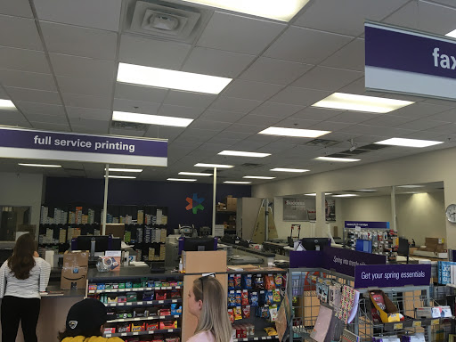 Print Shop «FedEx Office Print & Ship Center», reviews and photos, 11381 Causeway Blvd, Brandon, FL 33511, USA