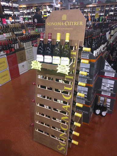 Wine Store «Seaholm Wines & Liquors», reviews and photos, 134 Wall St, Huntington, NY 11743, USA