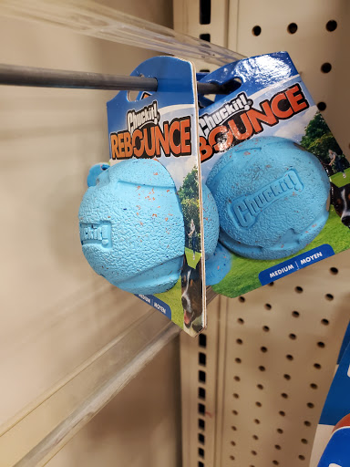 Pet Supply Store «PetSmart», reviews and photos, 450 Fairview Ave, Hudson, NY 12534, USA