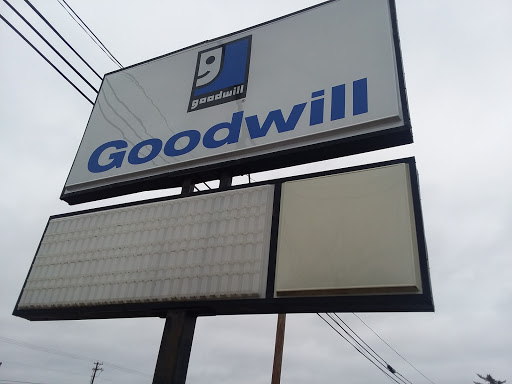 Non-Profit Organization «Goodwill», reviews and photos