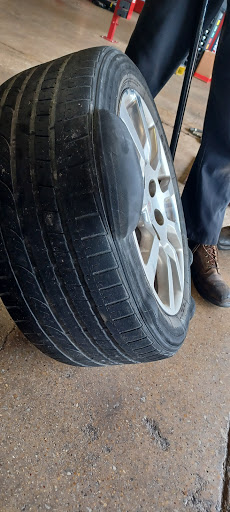 Tire Shop «Discount Tire Store - Lewisville, TX», reviews and photos, 2385 S Stemmons Fwy, Lewisville, TX 75067, USA