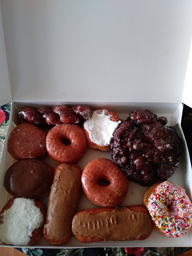 Donut Shop «Donut Palace», reviews and photos, 3164 NW 185th Ave, Portland, OR 97229, USA