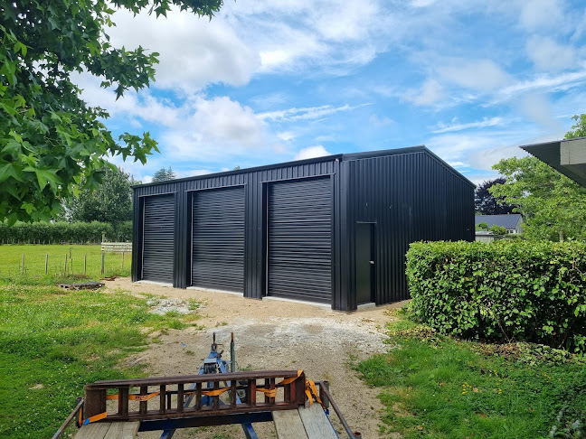 KiwiSpan Manawatu | Steel Sheds, Barns, Shelters & Garage Sheds - Construction company