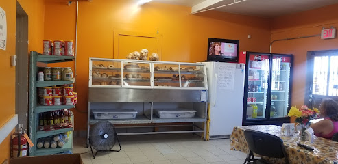 Panaderia Pupuseria Guatemalteca Cannan